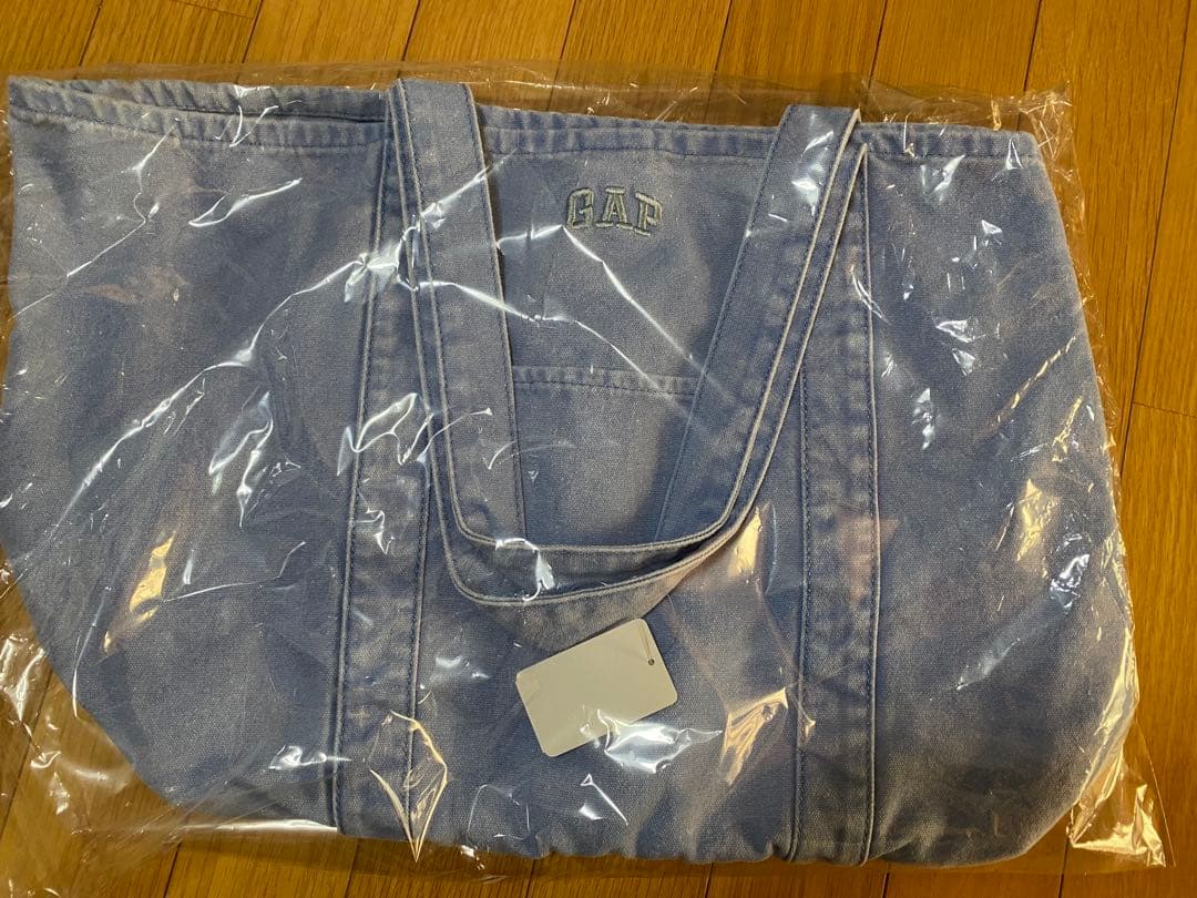 GAPロゴトートバッグ