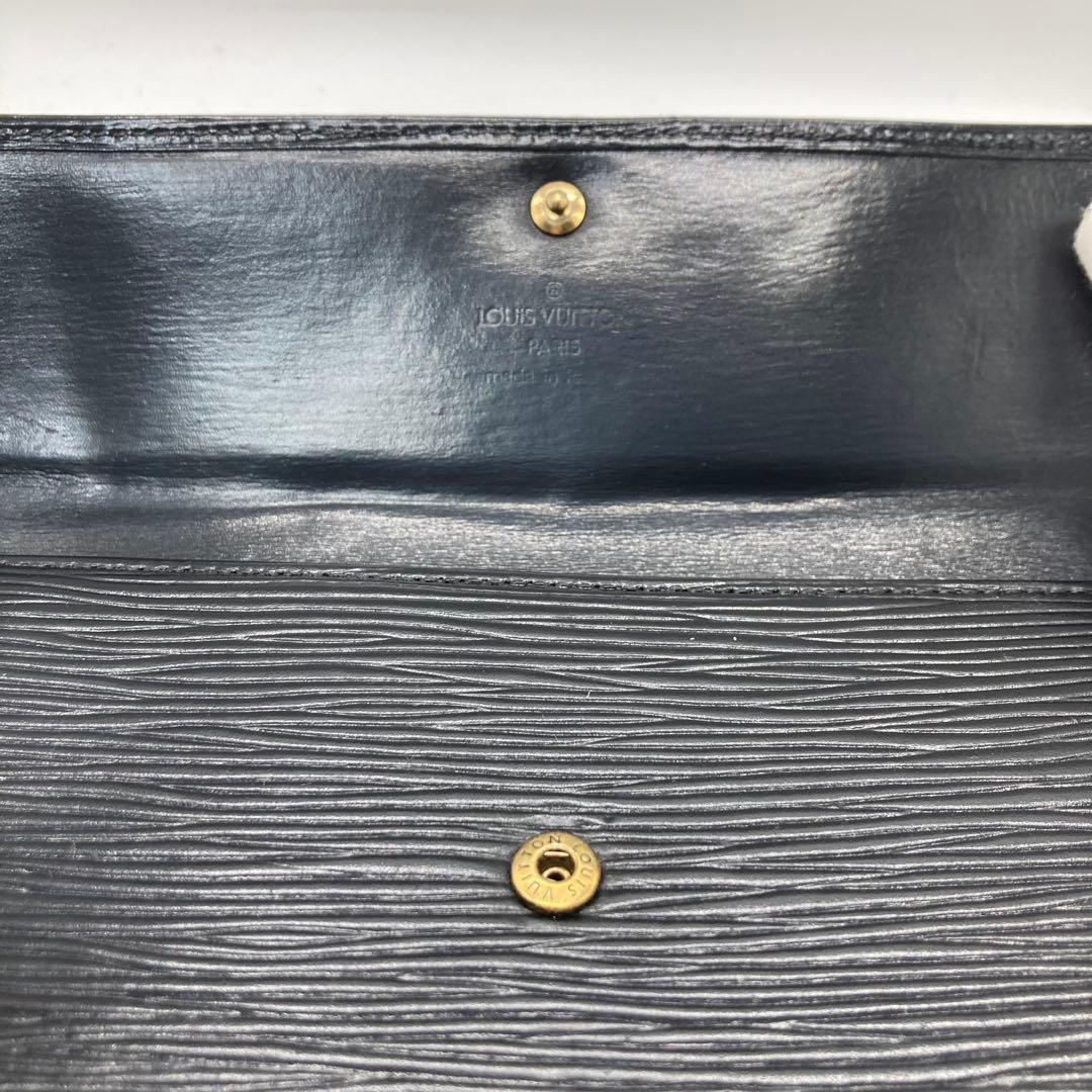Louis Vuitton エピレザー ブラック 長財布 レザー ルイヴィトン