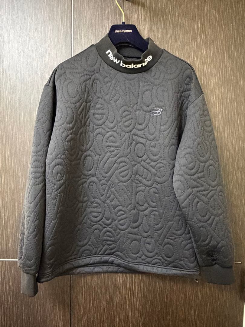 ニューバランス　現行品　トップス