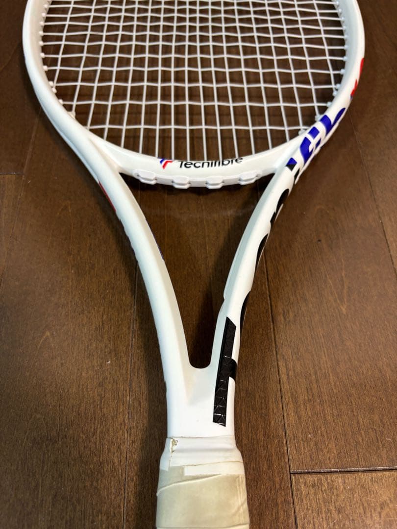 Tecnifibre T-FIGHT 305 Isoflex 2022モデル