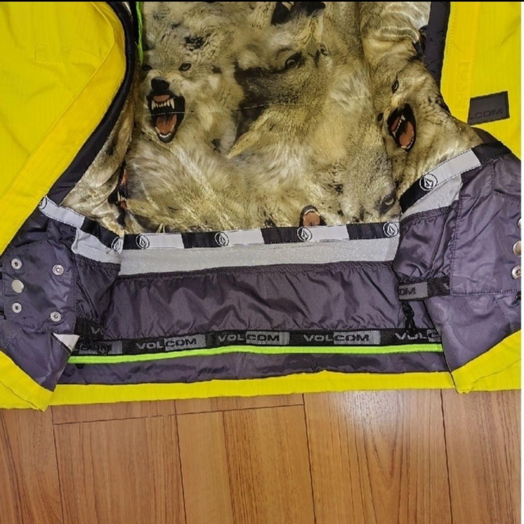 VOLCOM　スノーウェア　ジャケット
