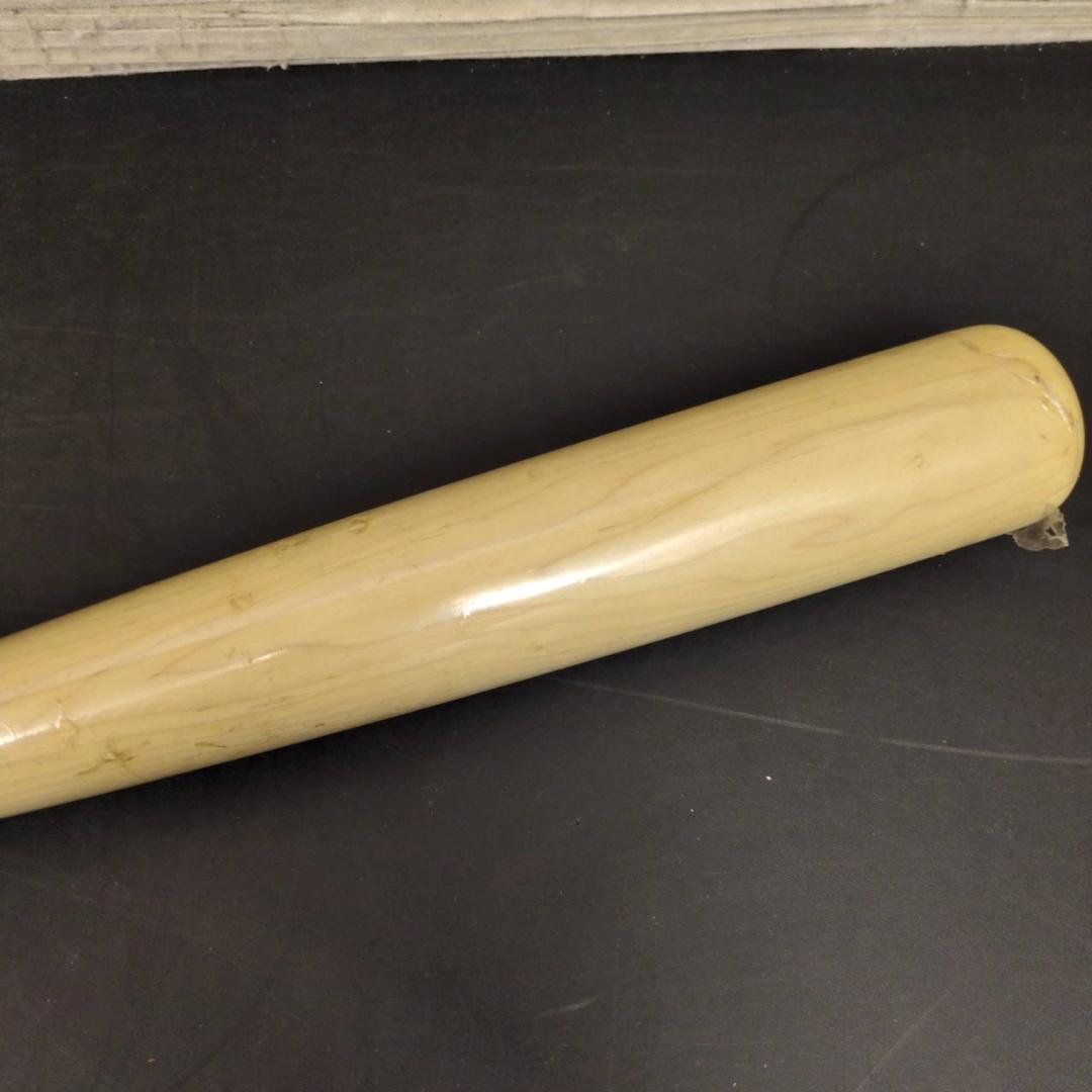 ☆ミズノプロ ロイヤルエクストラ 木製バット 84cm平均900g　谷モデル