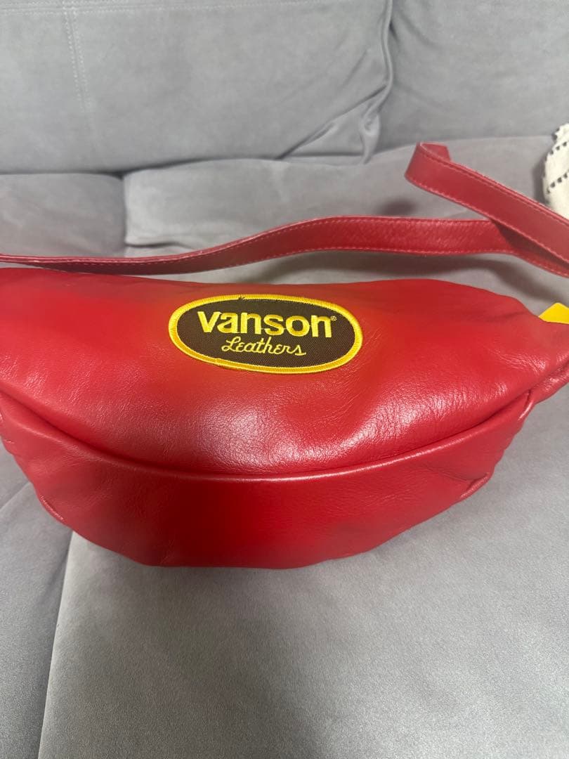 8*5様 vanson レザー ボディバッグ レッド