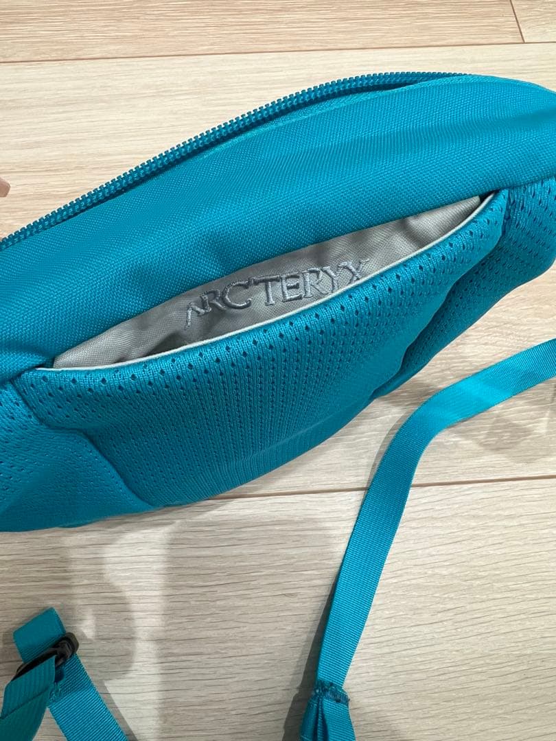 Arc'teryx アークテリクス マンティス2ウエストパック ブルー