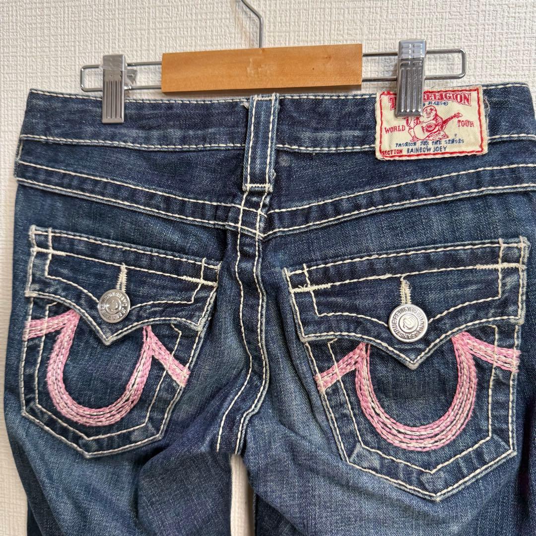 652 トゥルーレリジョン JOEY ピンク刺繍フレアデニム USA製 25