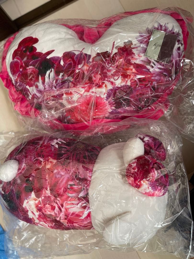 rady レディ　リゾフラ　ハート型とキティのセット