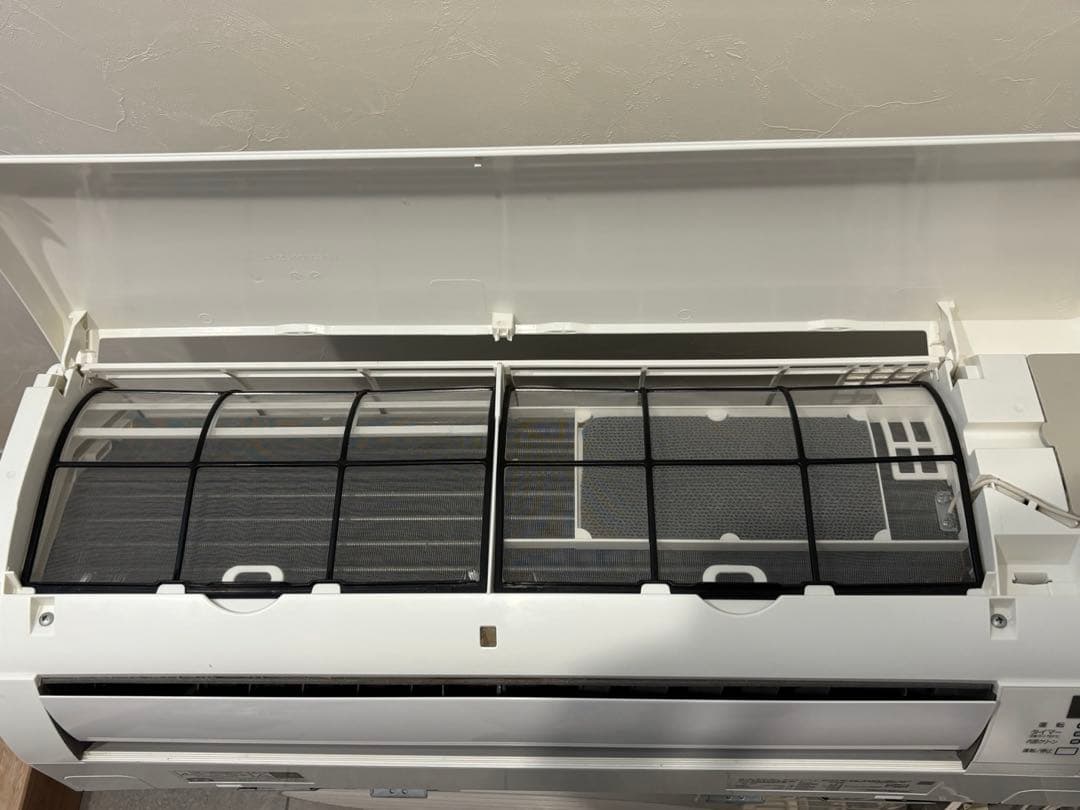 【たはや】DAIKINルームエアコンAN28WES-W 室内機室外機セット