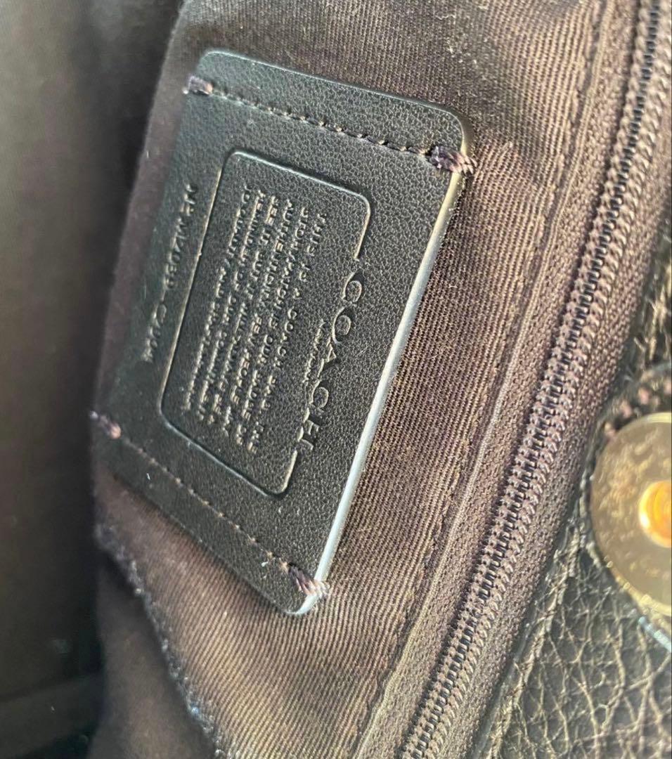 COACH デンプシー キャリーオール ウィズ パッチ