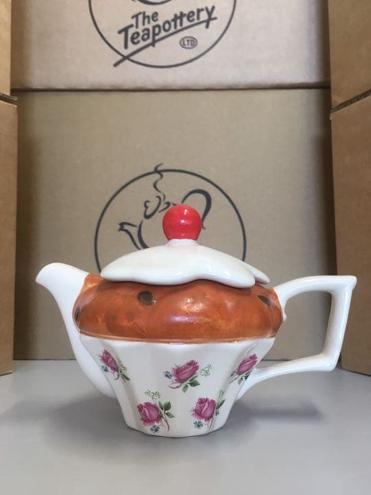 英国Teapottery社製のティーポット（Cake）小