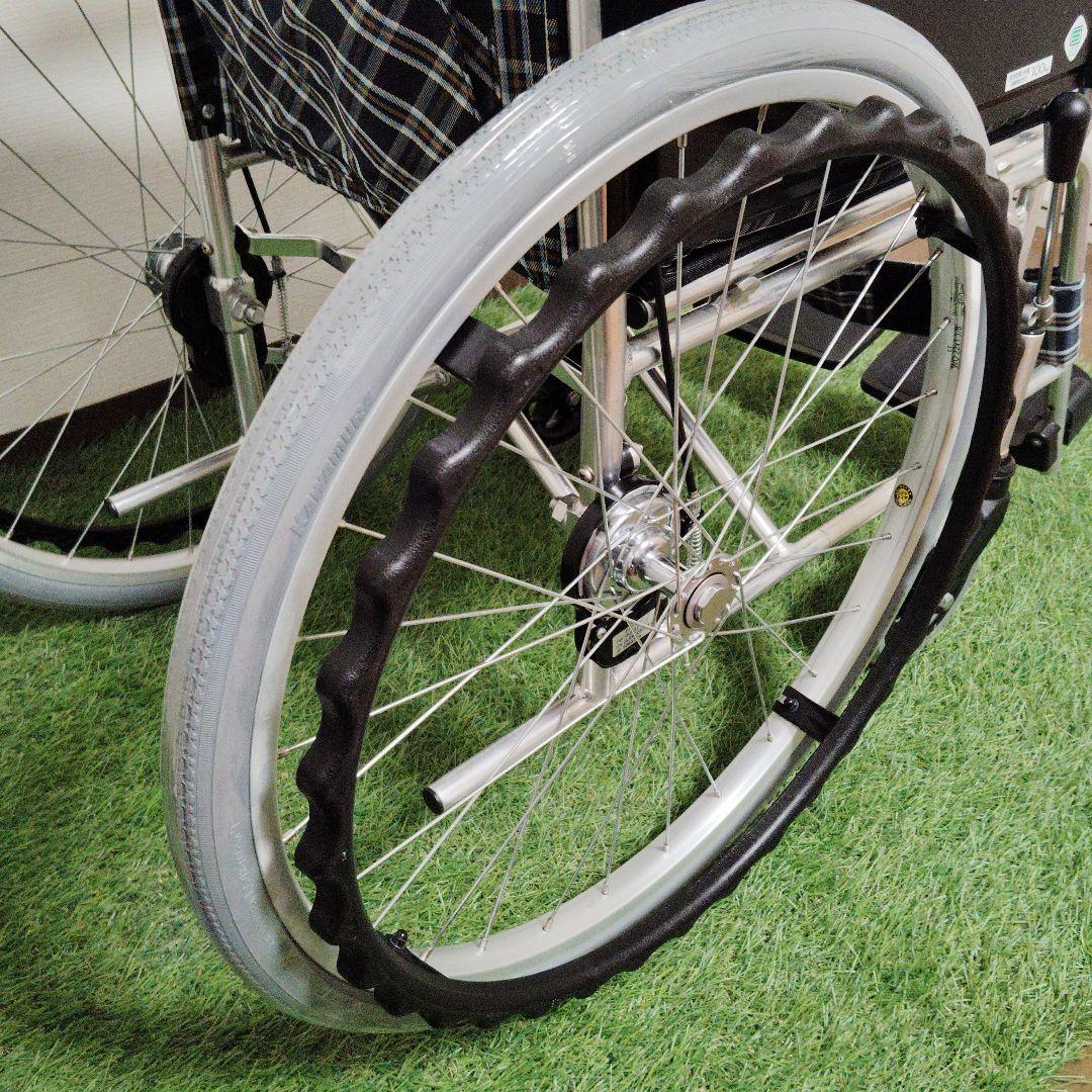 車椅子 カワムラ 自走 ノーパンクタイヤ SA22-40SB