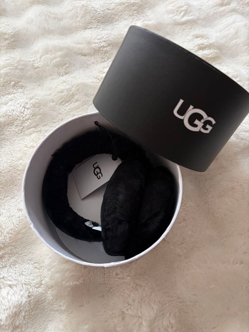 アグ UGG／シープスキン エンブロイダリー イヤーマフ