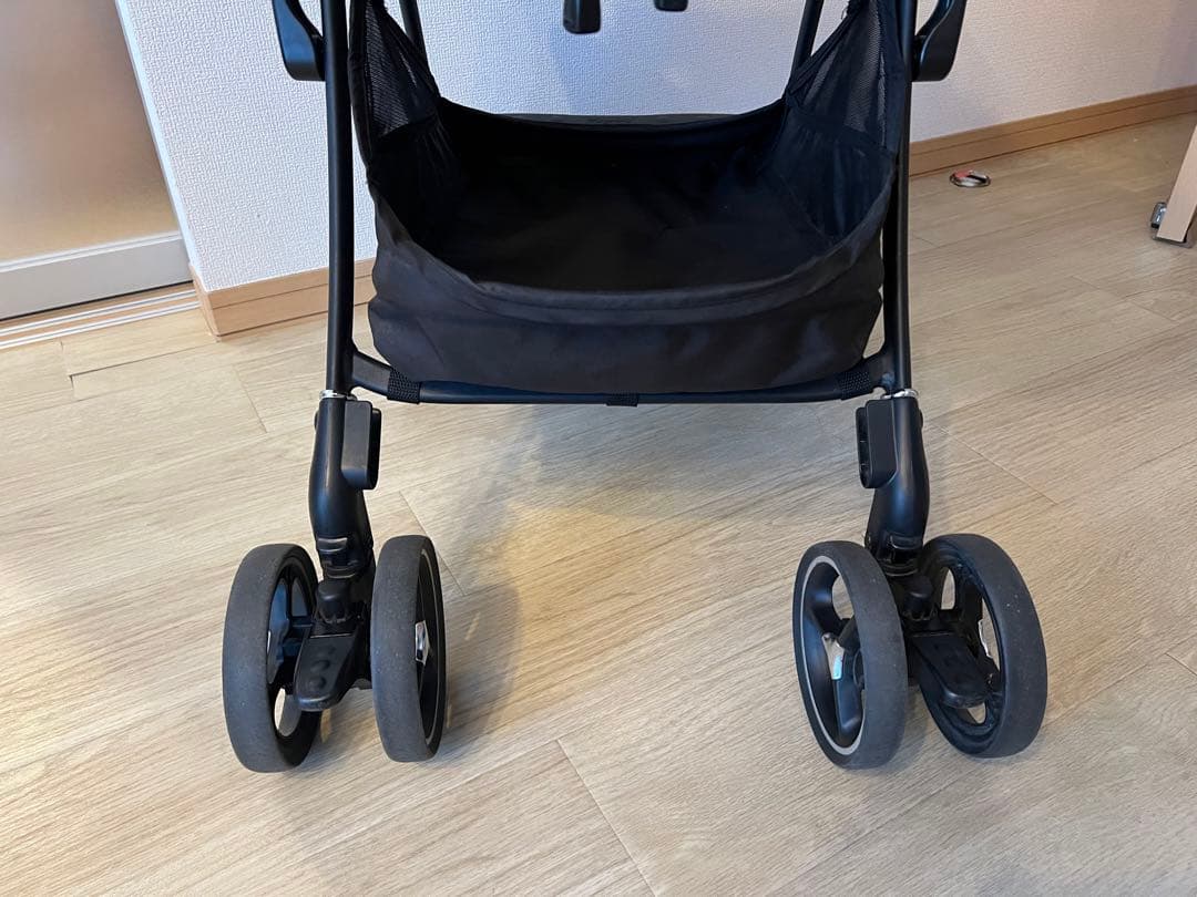 Aprica アップリカ ラクーナクッションフリー AB 2022年