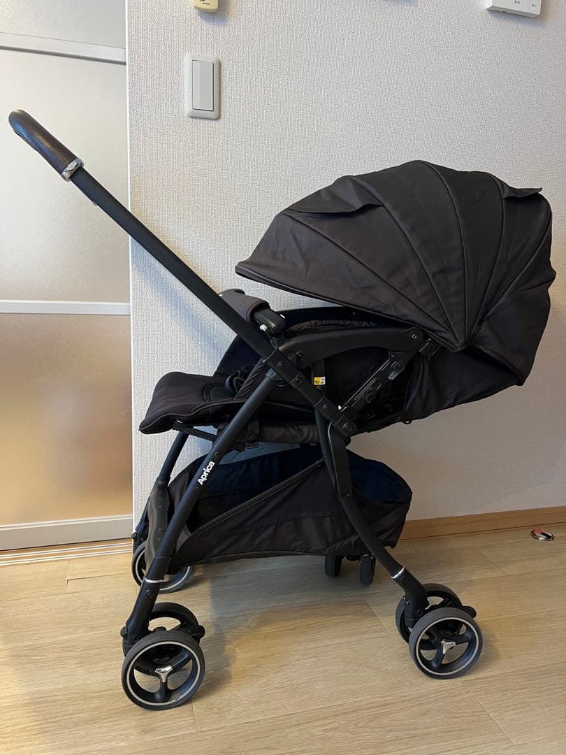 Aprica アップリカ ラクーナクッションフリー AB 2022年