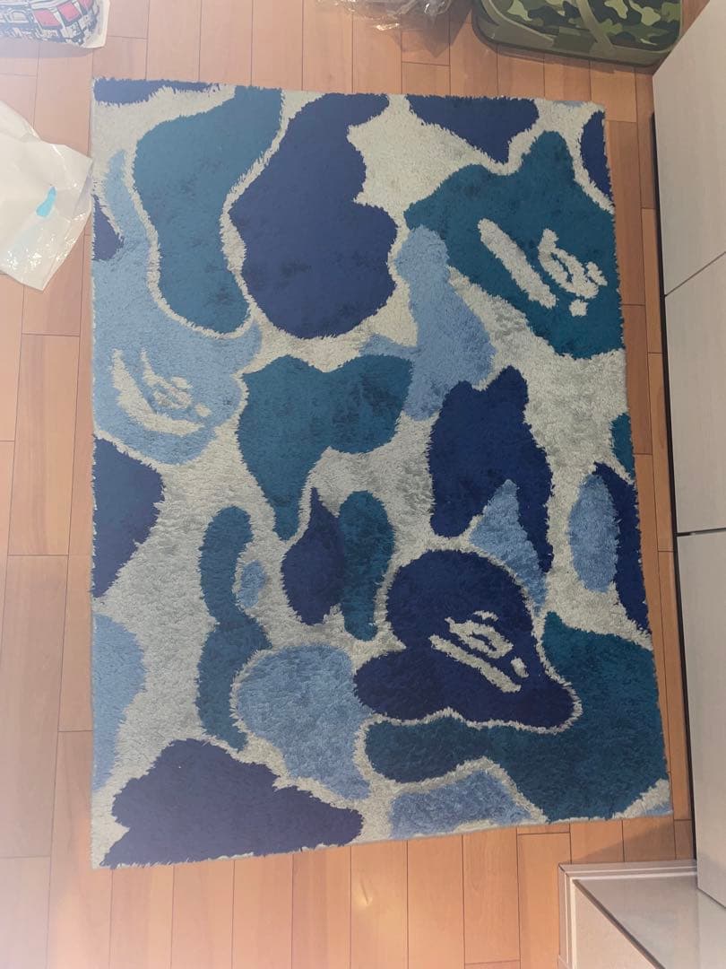 A BATHING APE アクリルラグ 約140x200cm