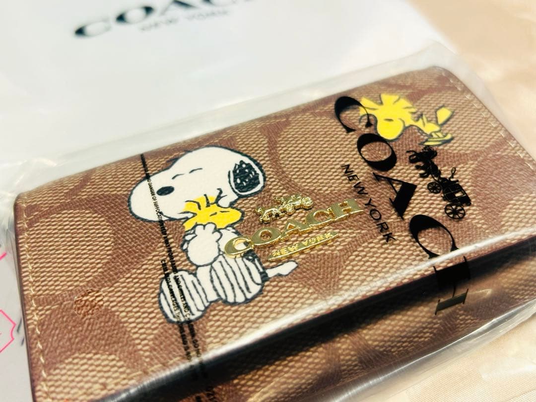 COACH コーチ スヌーピー キーケース ショッパー付き 新品未開封