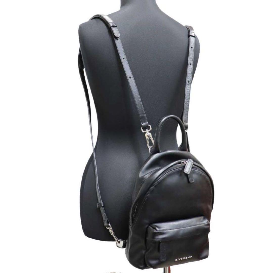 GIVENCHY ミニバッグパック