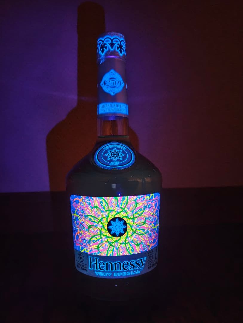 Hennessy VS VERY SPECIAL ヘネシー 250周年