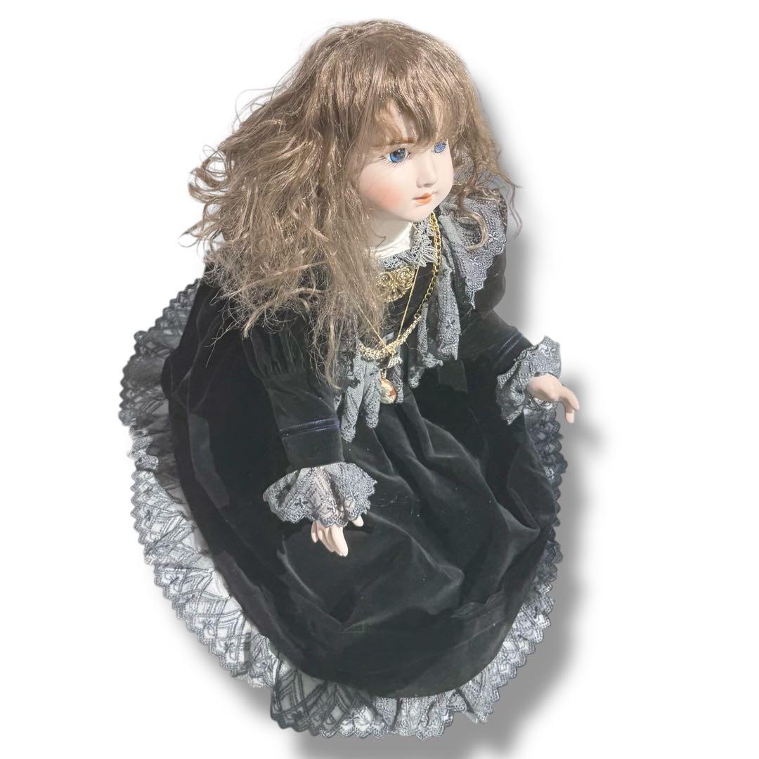 ビスクドール アーテー リプロ AT ブラックドレス 黒 シェルカメオ アクセ