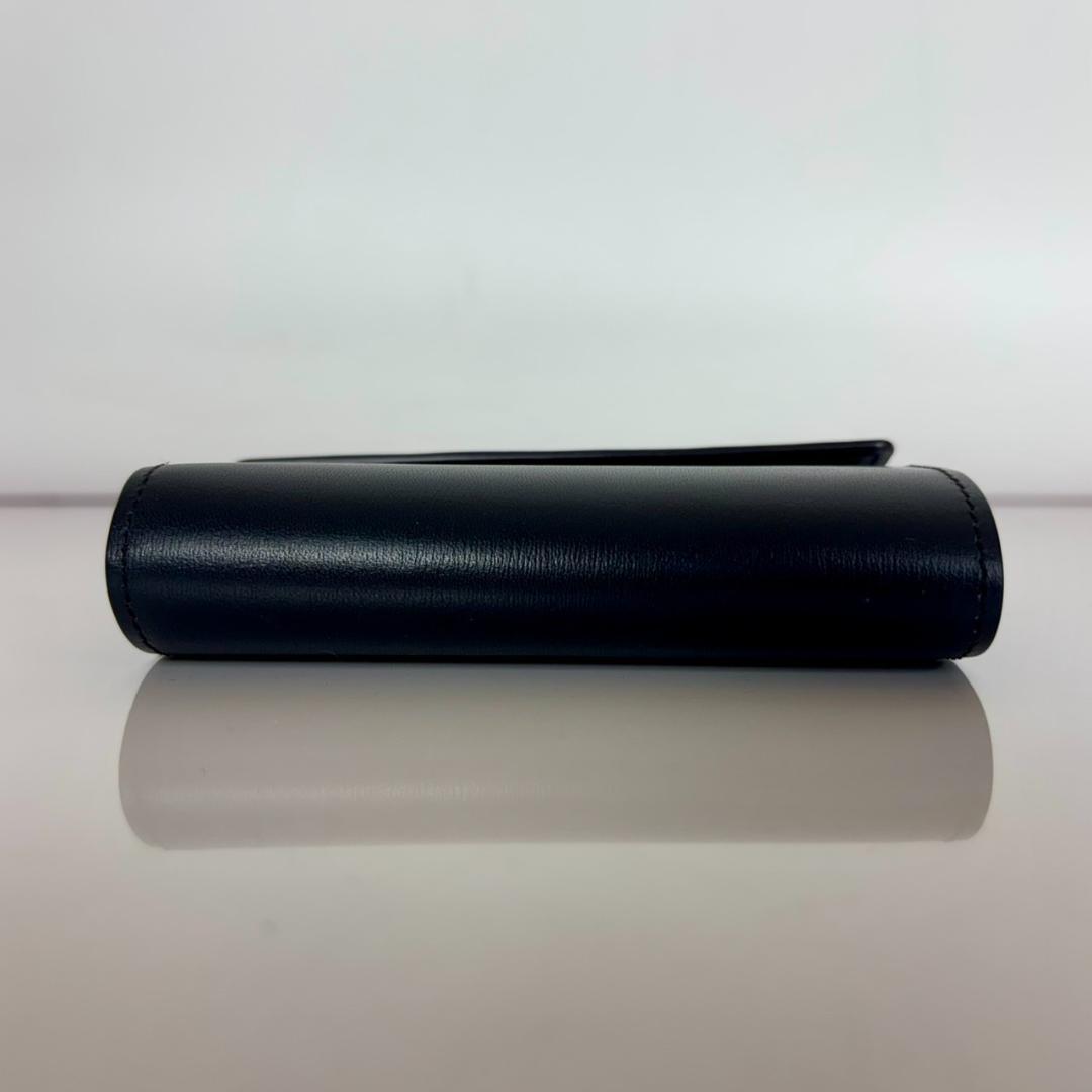 【未使用】　ココマイスター　カヴァレオ・カンガ　折財布
