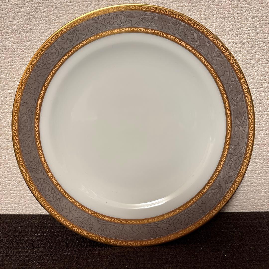 大倉陶園　白金金蝕唐草葡萄　デザートプレート　20.5cm