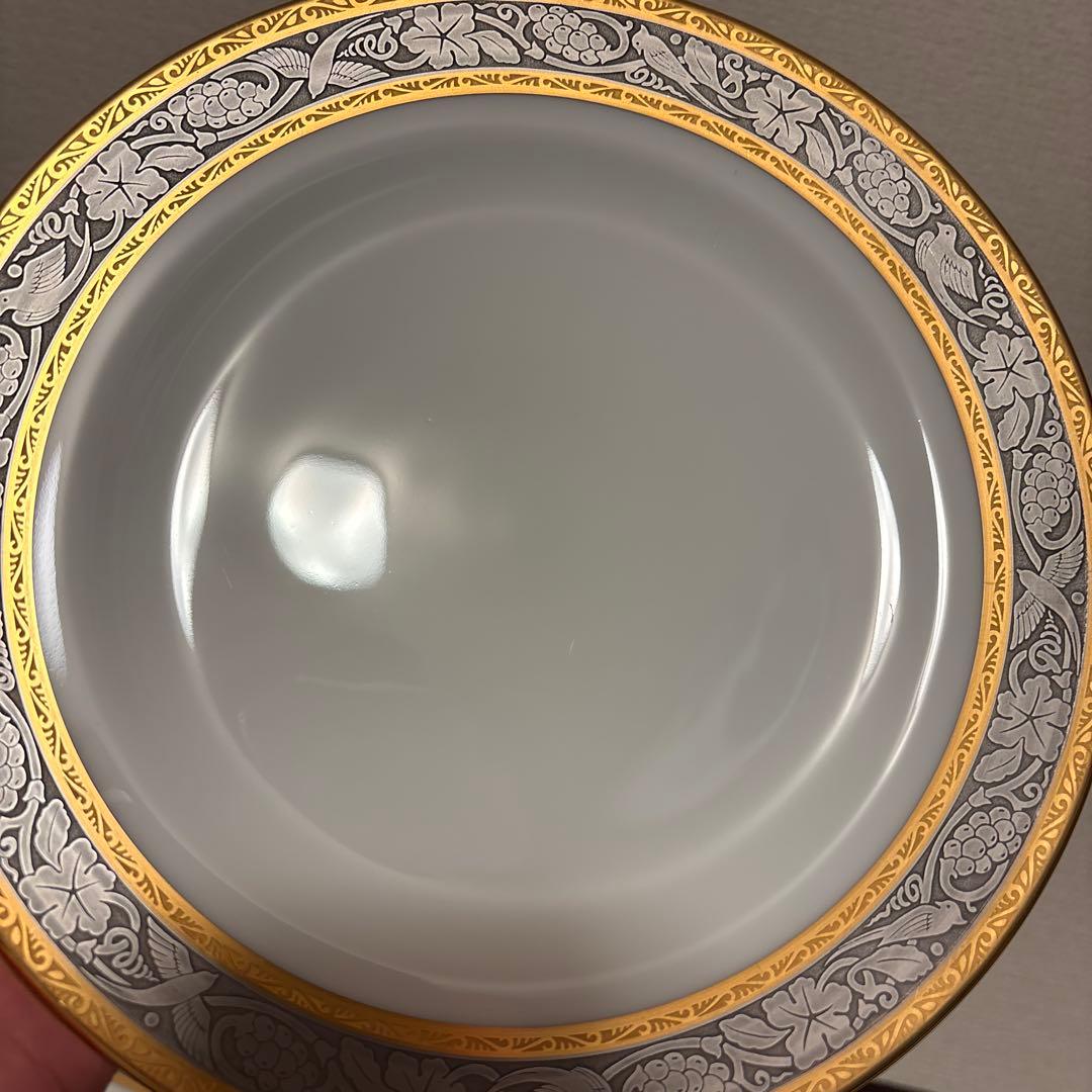 大倉陶園　白金金蝕唐草葡萄　デザートプレート　20.5cm