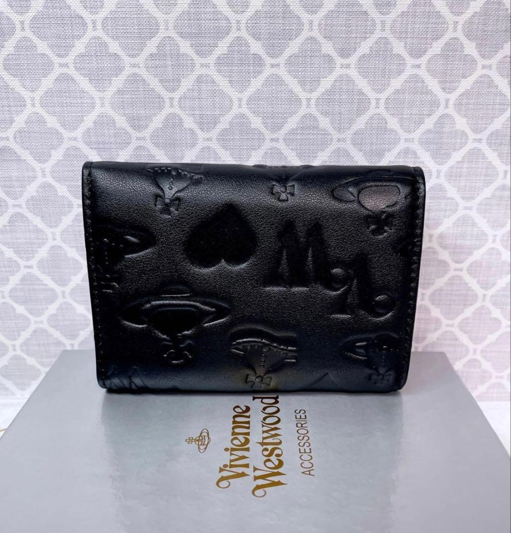 【内柄も素敵☆最新】Vivienne Westwood 三折財布 黒マット