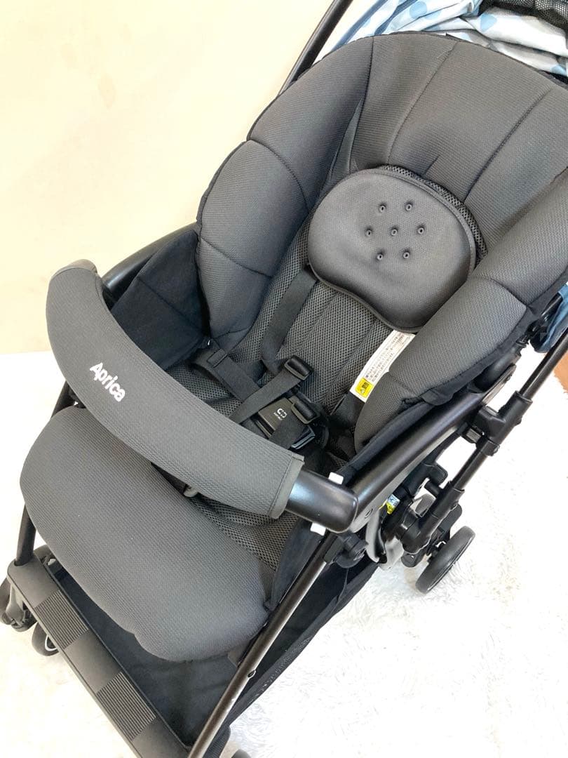 新品未使用 ラクーナエアー プラス [ブルー] Aprica アップリカ レザー