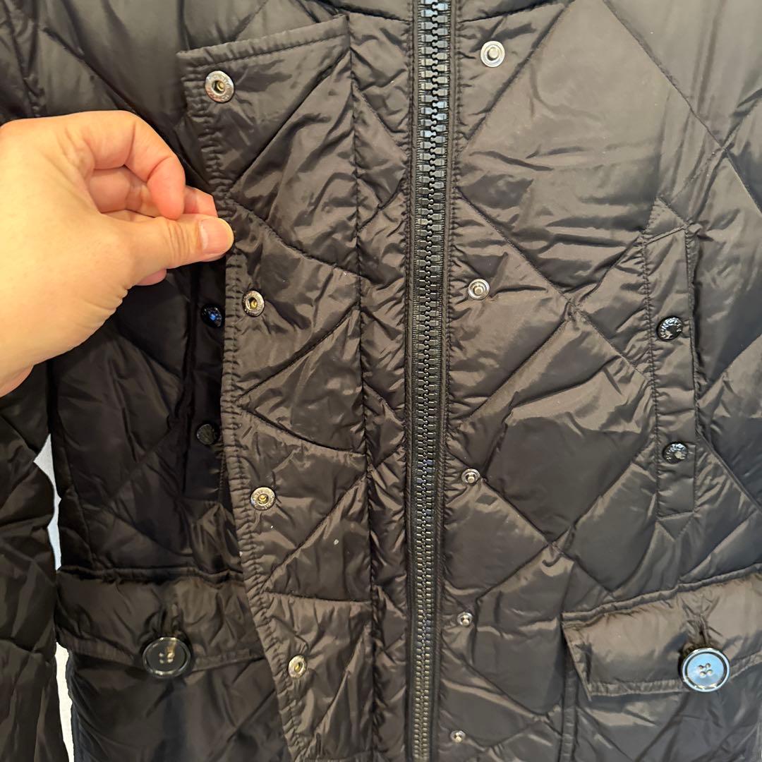 MONCLERブラックダウンジャケット