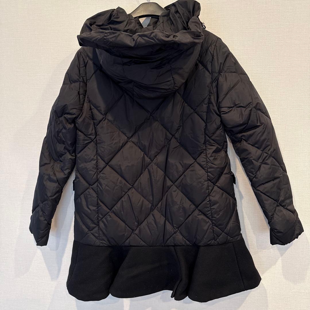 MONCLERブラックダウンジャケット