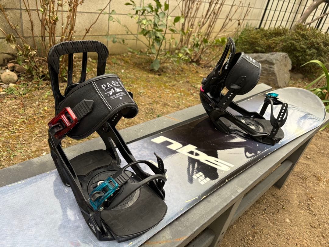 ボード152〜153cm、Salomon PACT バインディング ブラック