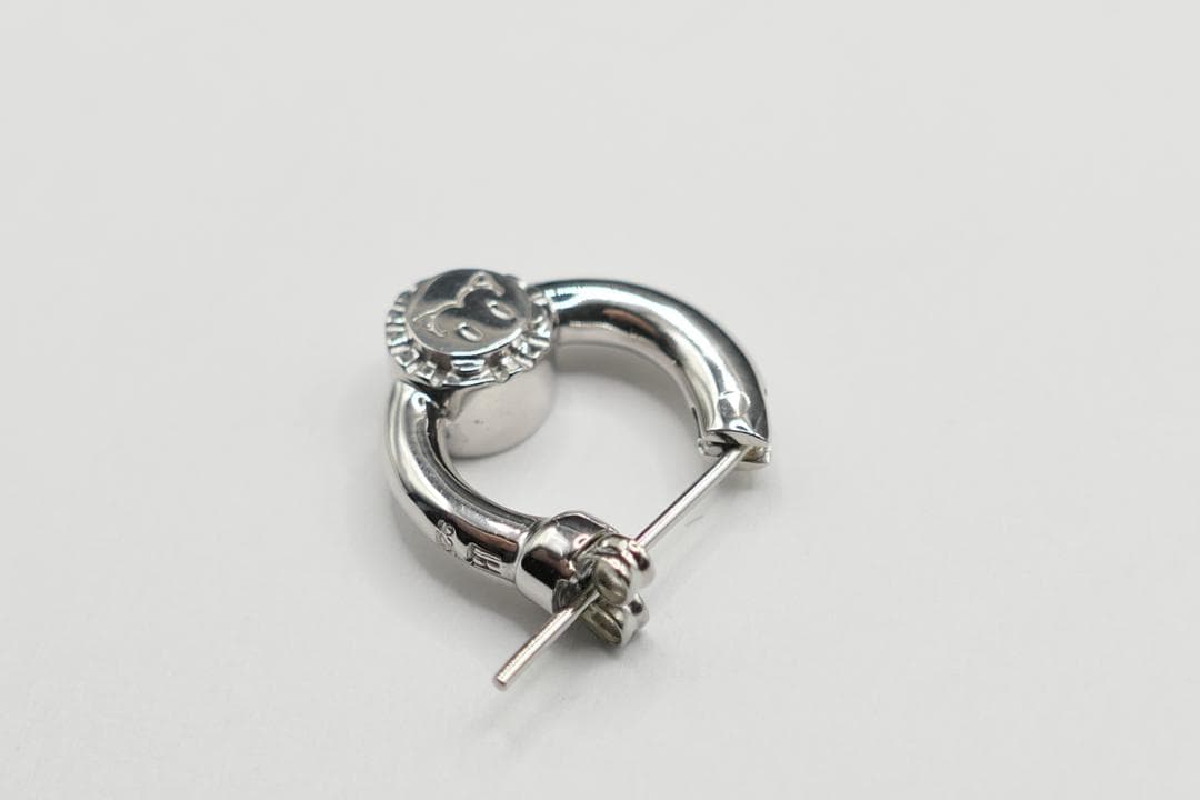 新品　未使用　ライオンハート　レオ　フープ　ピアス　LION HEART