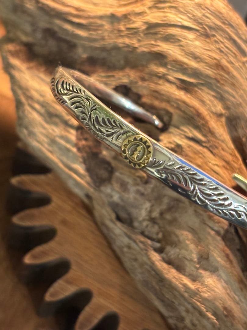 silver dollar craft バングル