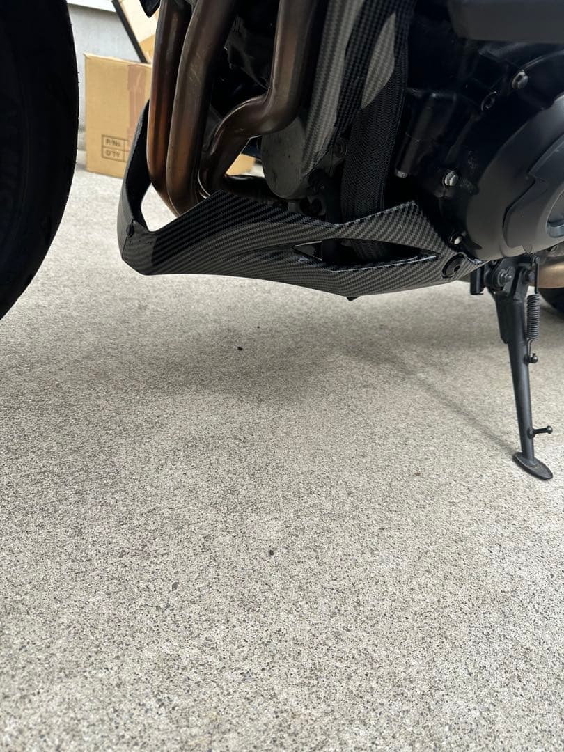 z1000 カーボン調　カウルセット