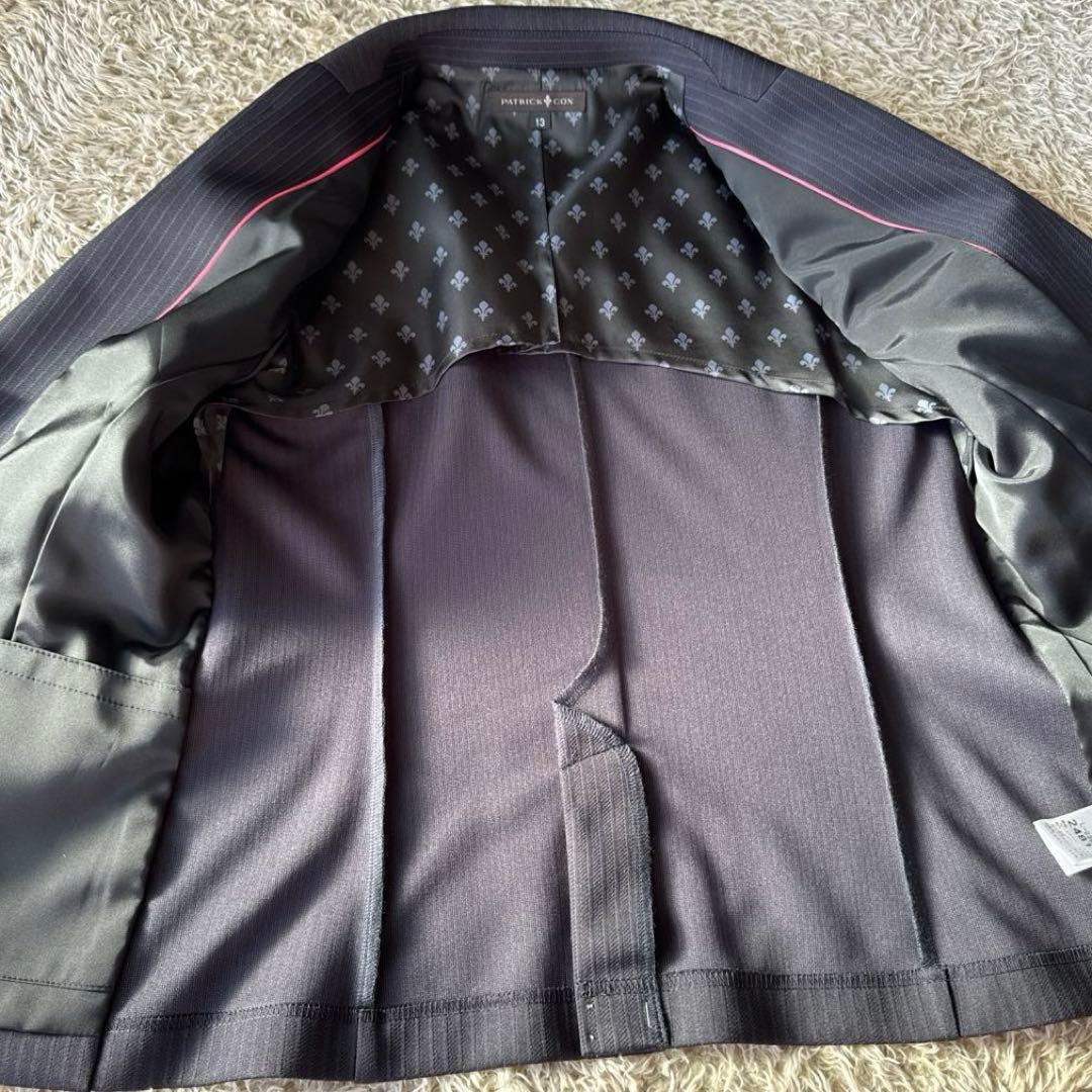 ✨新品✨パトリックコックス　パンツスーツ　スリーピース　ネイビー　ストライプ