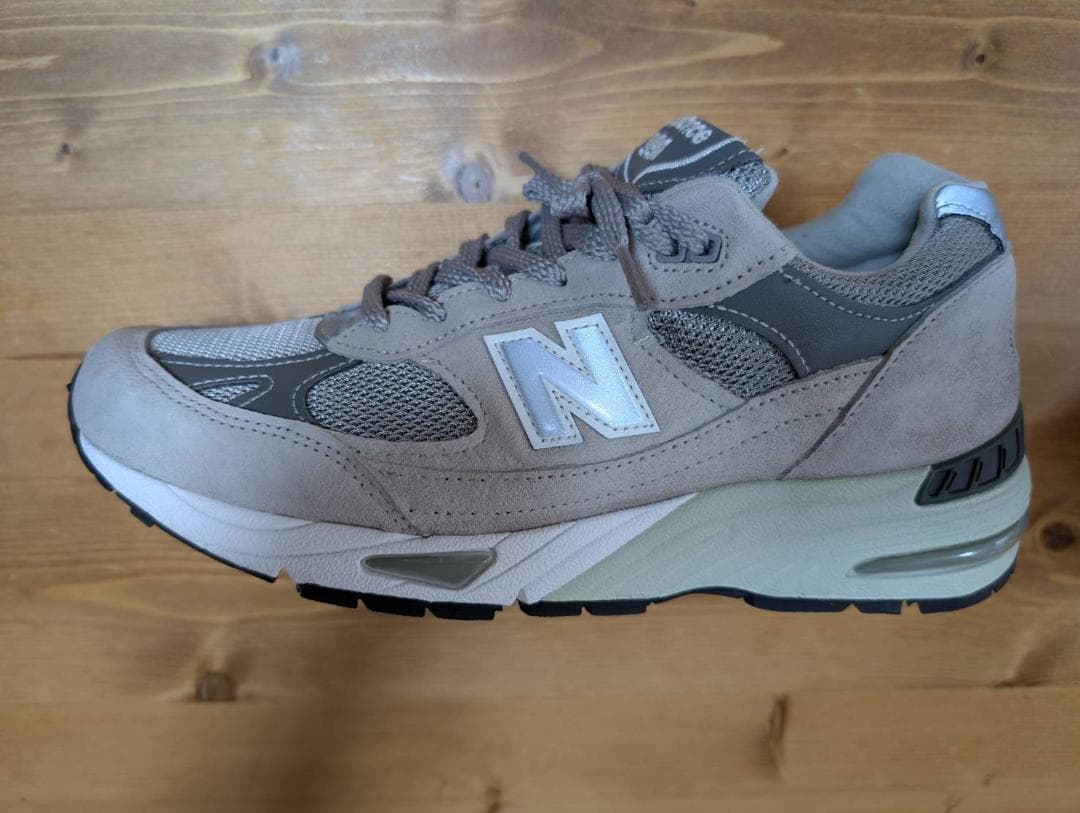うしおNew Balance 991 グレー スニーカー