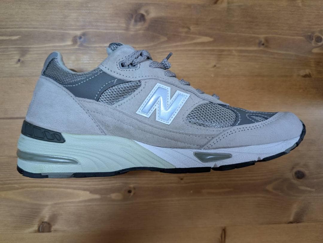 うしおNew Balance 991 グレー スニーカー