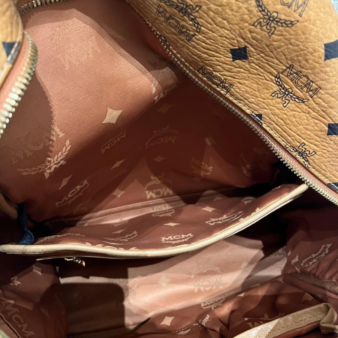 MCM スタッズ ブラウン レザー リュック ヴィセトス