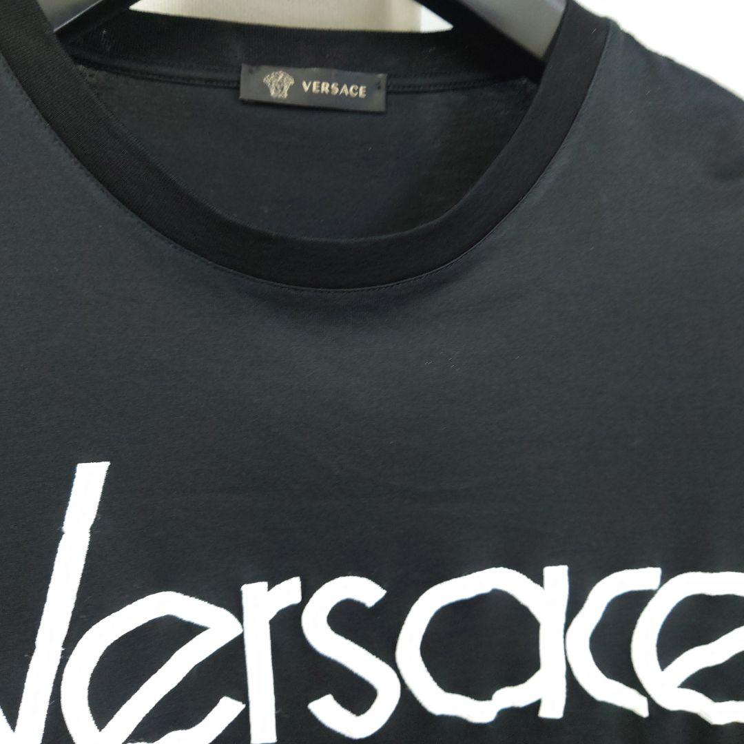 VERSACE　ロゴ刺繍　やや大きめ　M