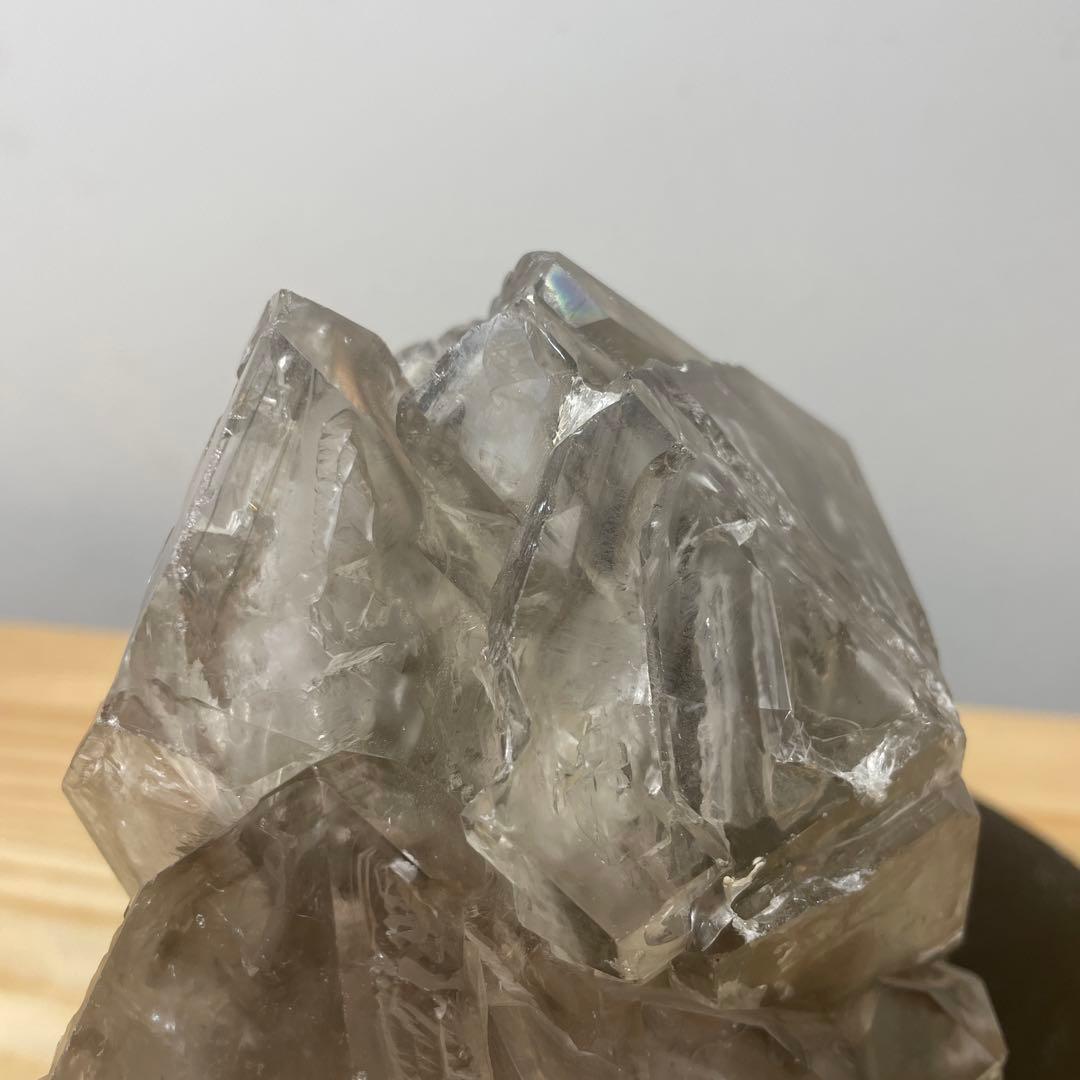 お値下げ　特大　スモーキーエレスチャル水晶　原石　1900g
