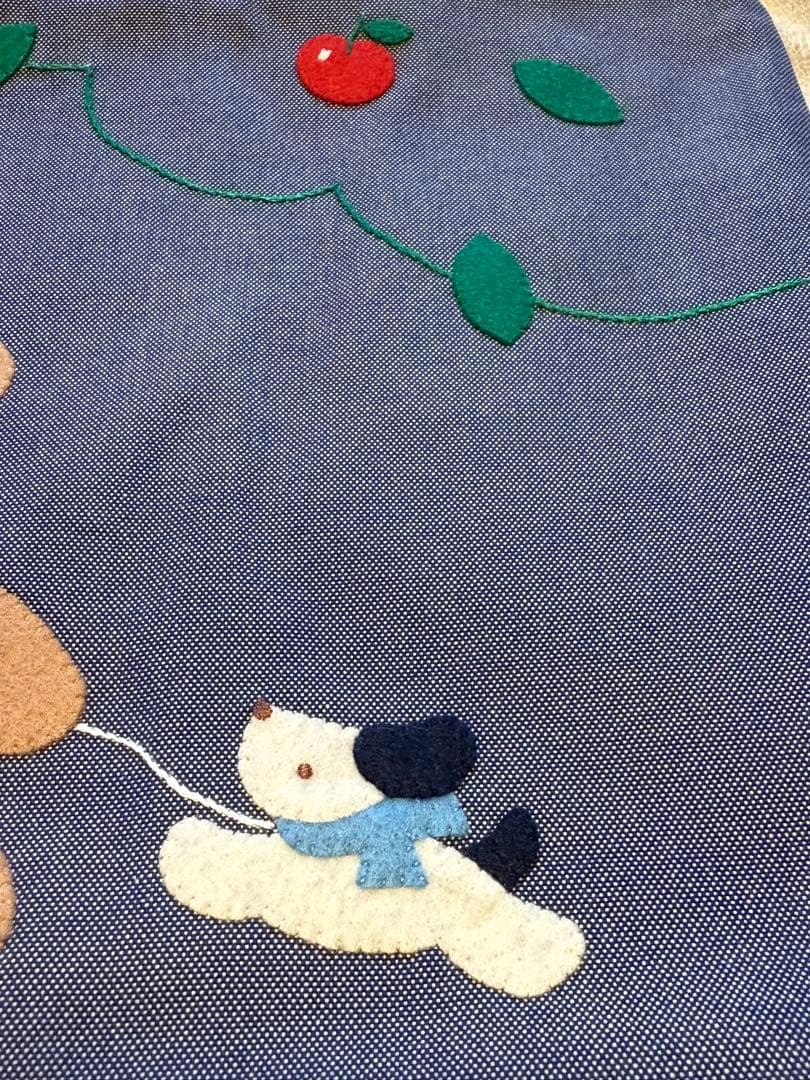未使用　ファミリア　デニムバッグ　手刺繍