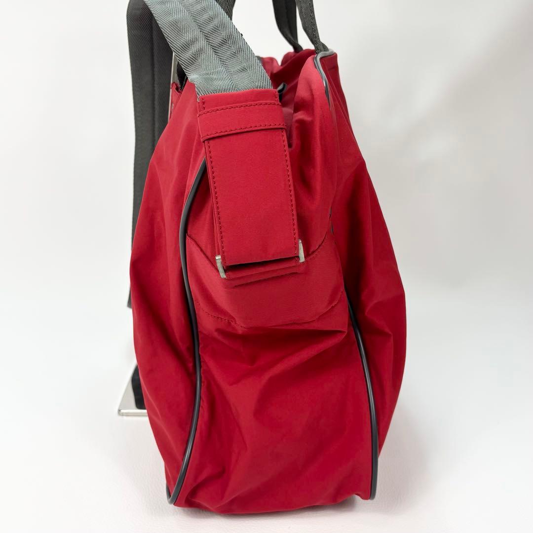 美品✨プラダスポーツ ナイロン 2way ボストンバッグスポーツバッグ 赤