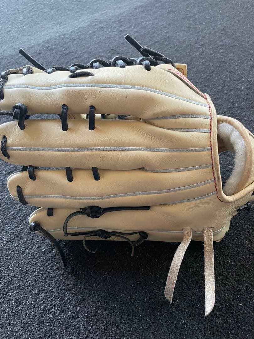 硬式野球グローブ クリーム色 レザー