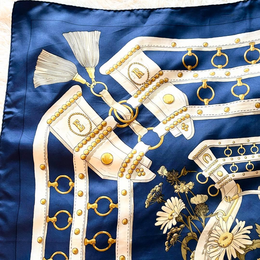 り*ま様 HERMES エルメス スカーフ カレ90 AUX CHAMPS ネイ