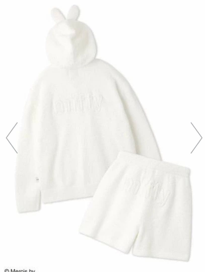 新品未開封 Dick Bruna ベビモコ パーカ&ショートパンツセットホワイト