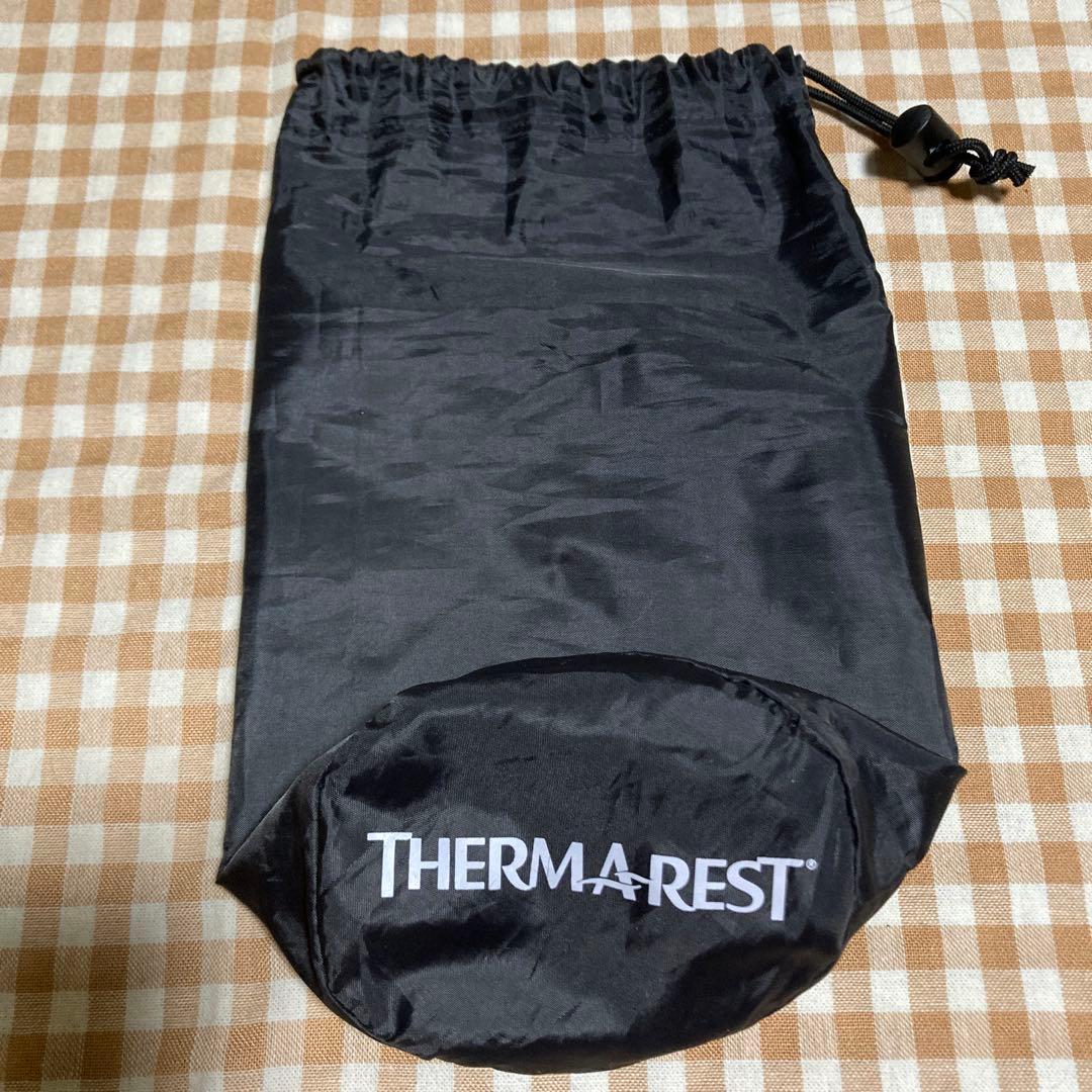 THERMAREST NEOAir キャンプ用マット PUMP SACK40L