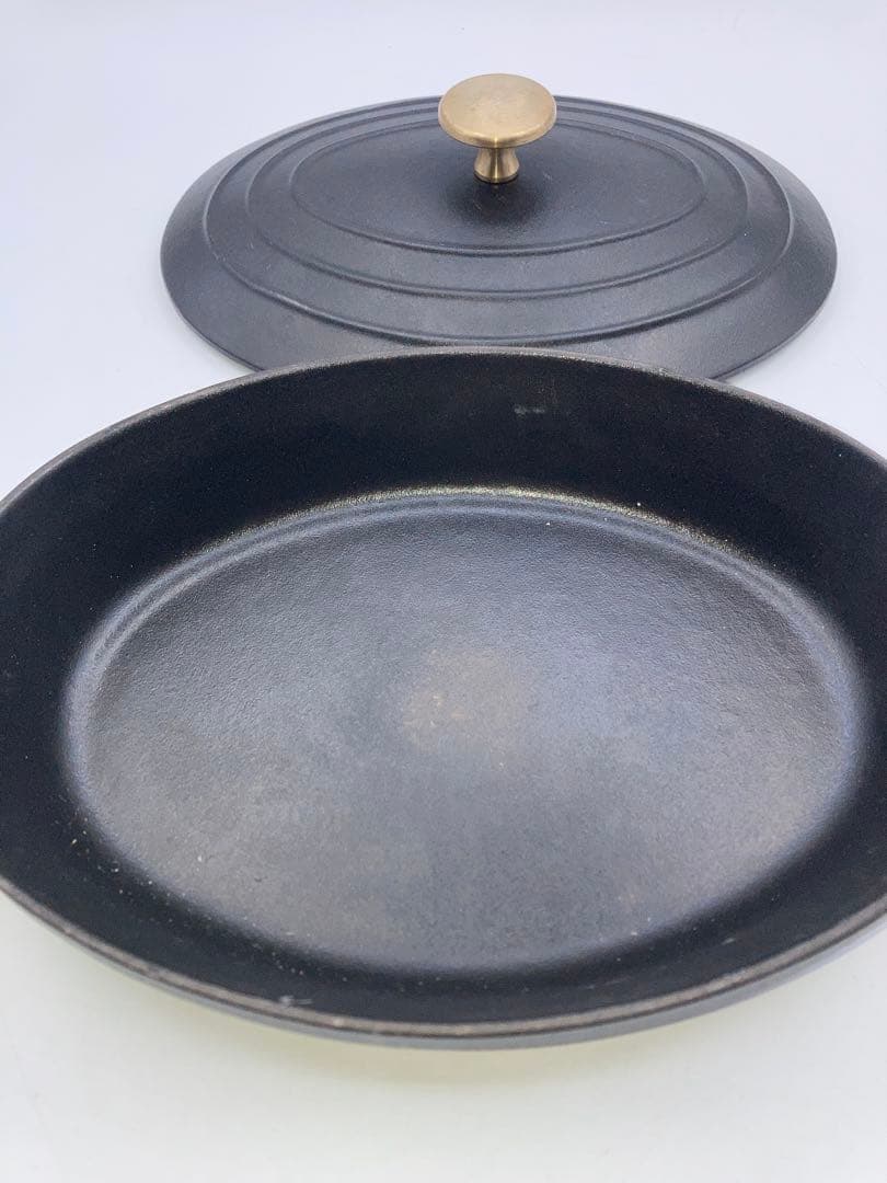 staub ストウブ オーバルホットプレート 23cm ブラック