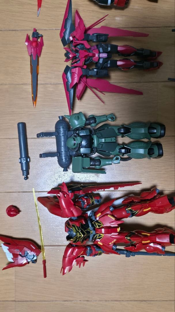 ピ*ツ様 HG ガンプラ まとめ売り　ジャンク品　9体