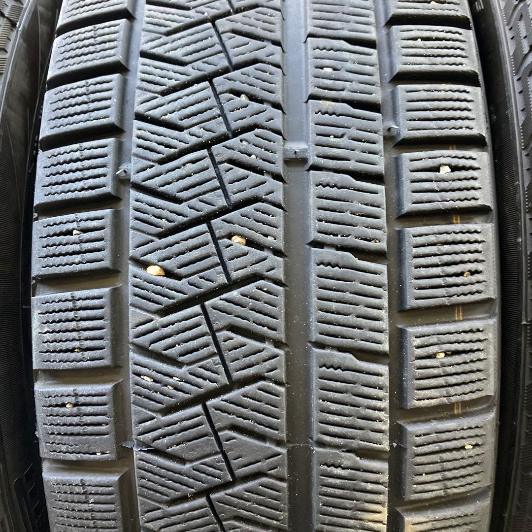 ピレリ　アイスアシンメトリコ 215/45R17 18年製 4本セット