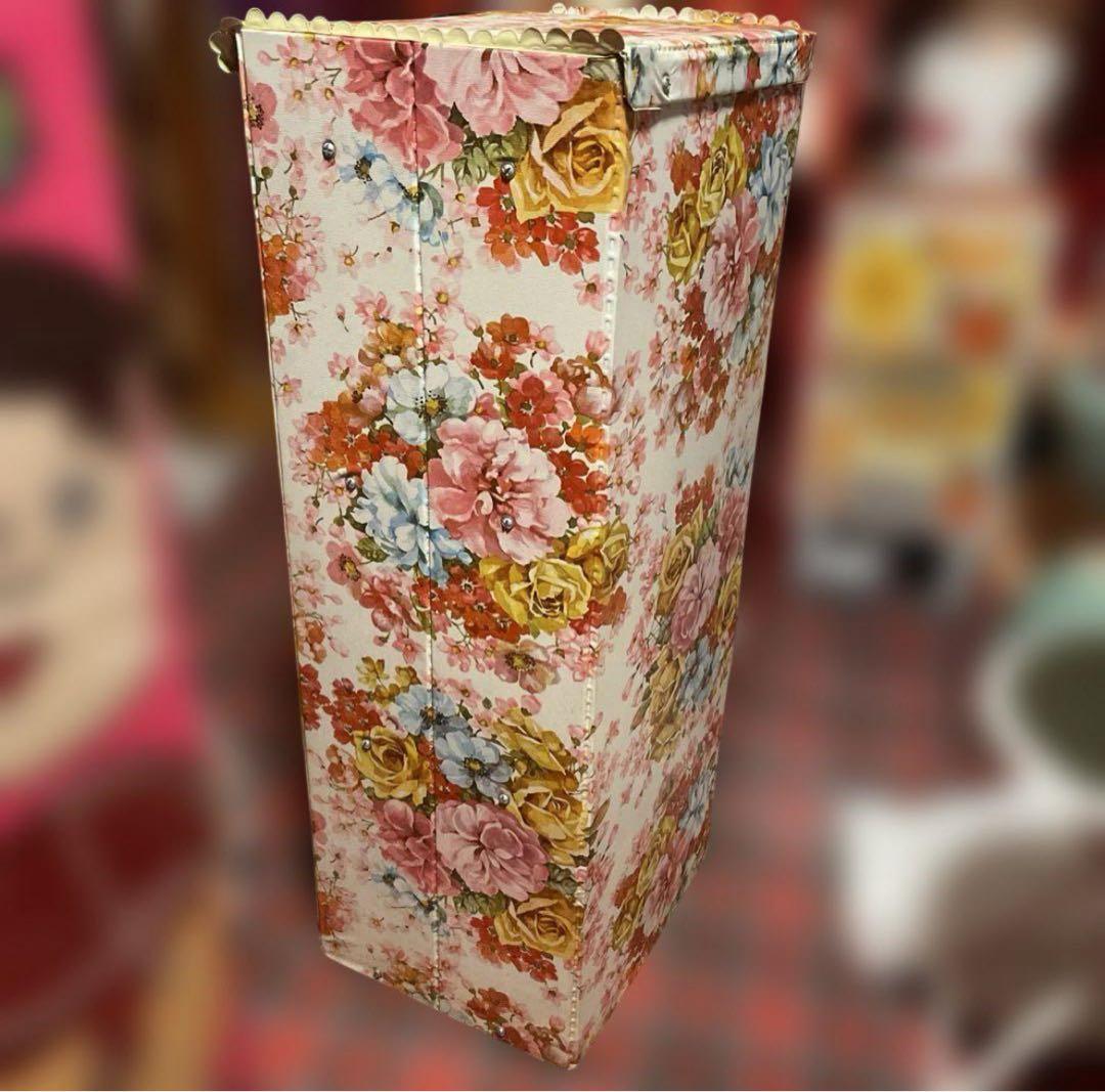 昭和レトロポップ♡花柄収納棚&裁縫箱
