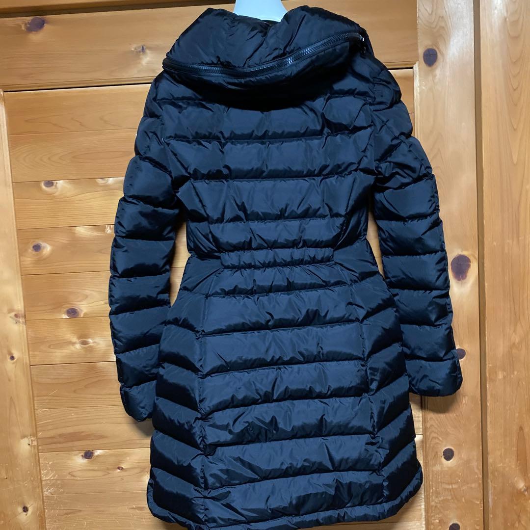 値下げ　MONCLER ブラック ダウンジャケット フード付き